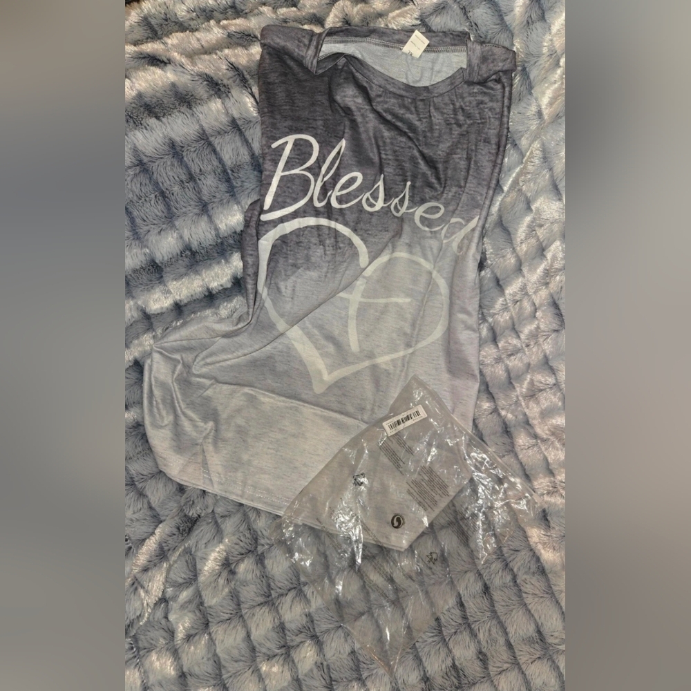 Gray Ombre 'Blessed' Graphic Tee